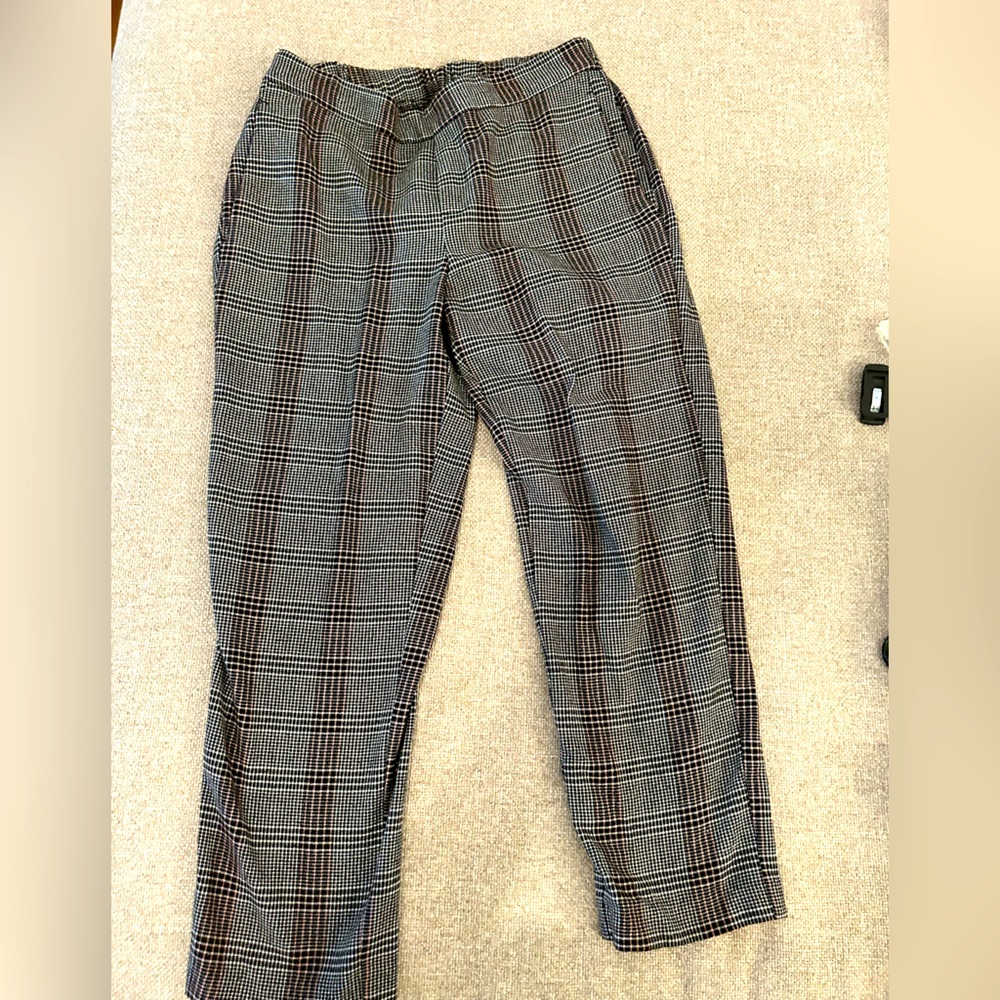 Old Navy Business-Casual Capri Pants